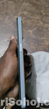 Oppo F 21 pro